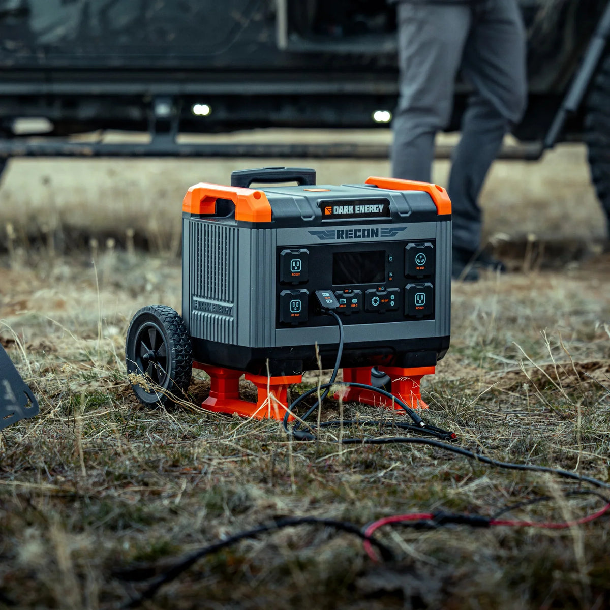 Dark Energy Recon 2000 Portable Power Station | 2016Wh, 2400W Pure Sine Inverter, Rugged Wheeled Case